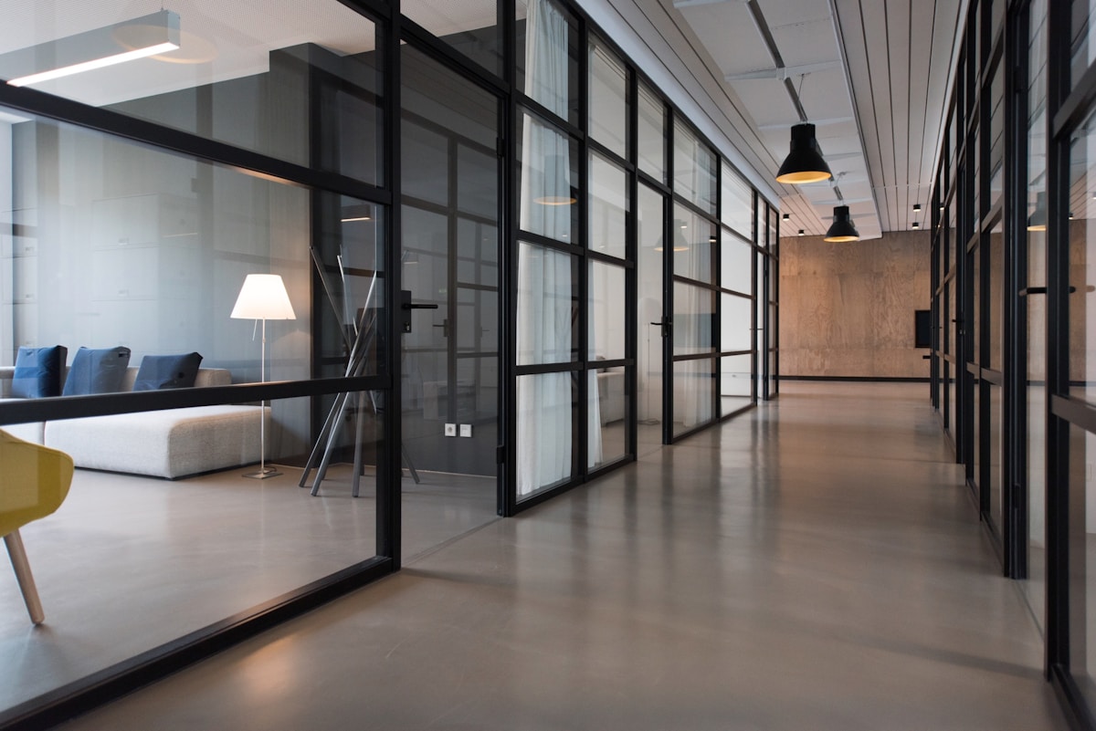 Executive study lounge at institute campus near Cecil Street